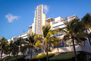 Breakwater Hotel Miami Beach) By Visitor7 (Own work)