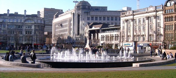 Piccadilly Gardens Manchester by I, Pit-yacker