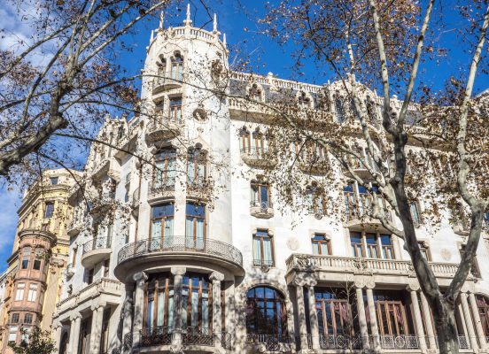 Casa Fuster Barcelona © Mariamichelle / Pixabay