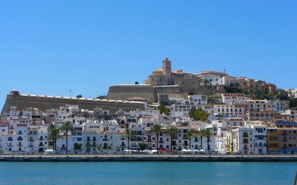 Ibiza © jchai / Pixabay